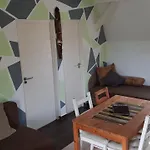 Corner 5 Apartman
