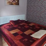 Corner 5 Apartman *