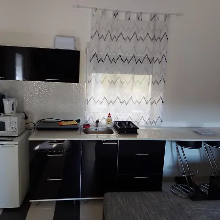 Corner 5 Apartman Siófok