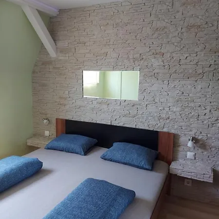 Corner 5 Apartman