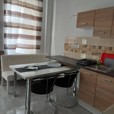 Corner 5 Apartment Siófok
