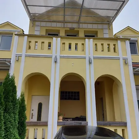 Corner 5 Apartament Siófok