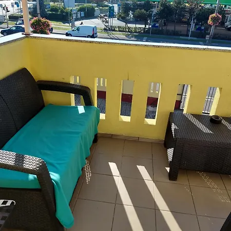 Apartman Corner 5 *