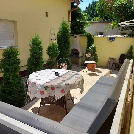 Apartman Corner 5