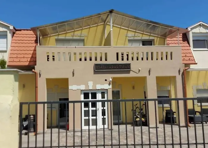 Corner 5 Apartment Siofok