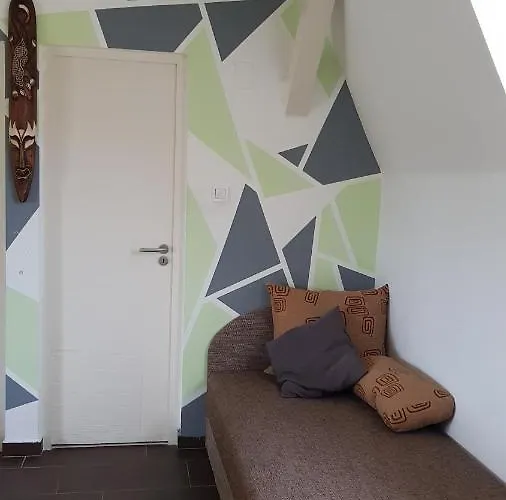 Corner 5