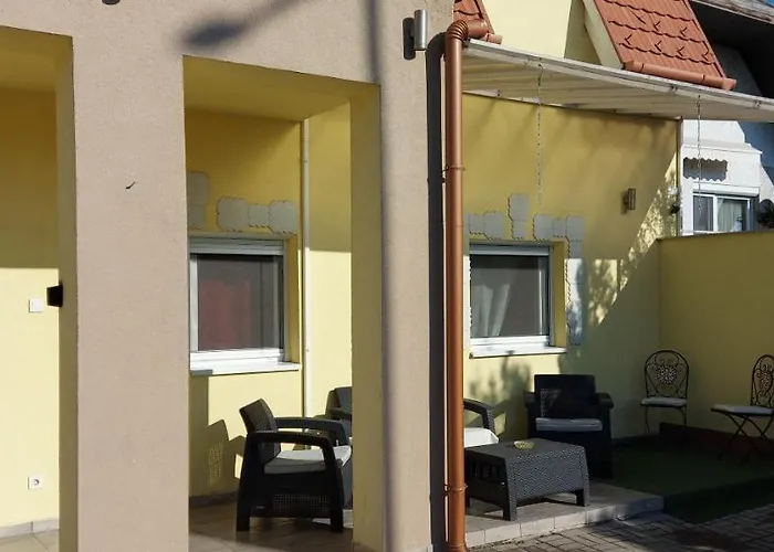 Corner 5