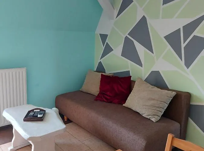 Corner 5 * Шиофок