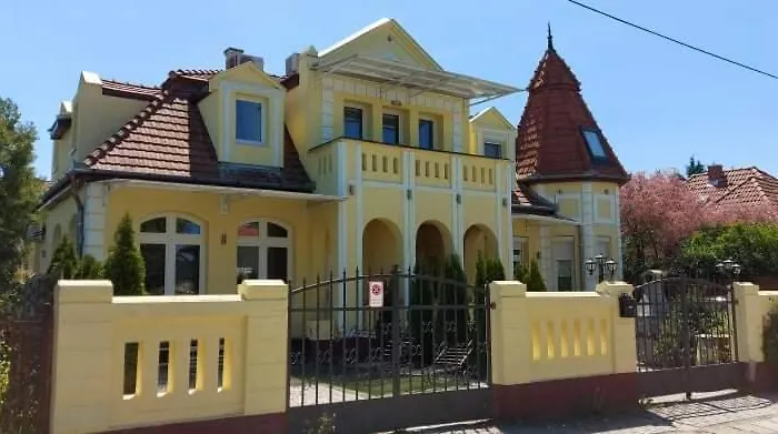 Corner 5