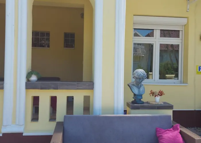 Corner 5 Шиофок