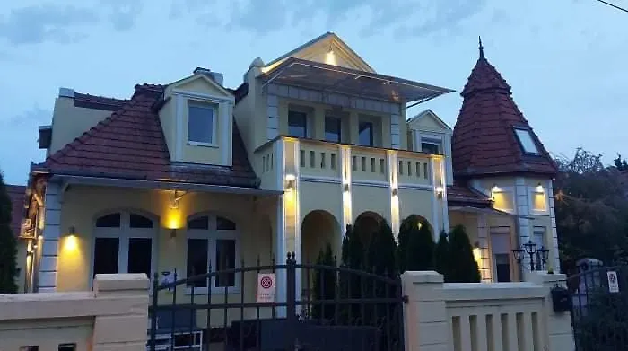 Апартаменты Corner 5